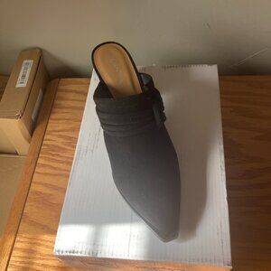 NIB! Black Faux Suede Pointed Toe Mule Heels w/ Knot Detail - Women s 7
